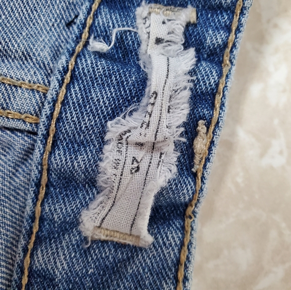 Free People Distressed Blue Jean Denim Shorts Sz 26 - Picture 5 of 9